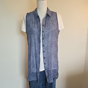 White House Black Market Textured Blue Top